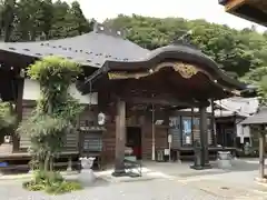 大慈寺の本殿