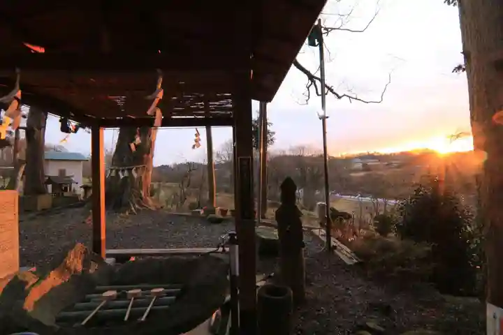 阿久津「田村神社」(郡山市阿久津町)旧社名:伊豆箱根三嶋三社の手水舎