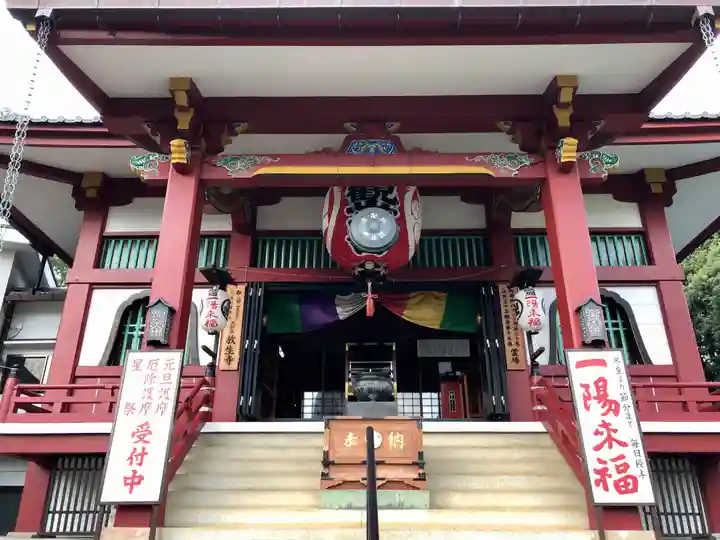 放生寺の本殿・本堂