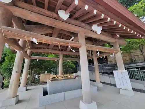 東郷神社の手水舎