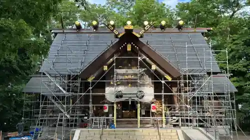 旭川神社の本殿