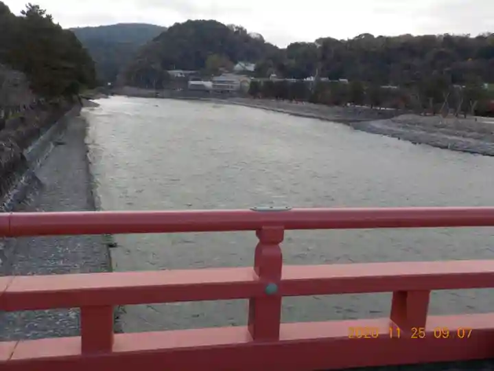 宇治神社の周辺