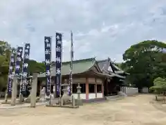 泊神社の本殿