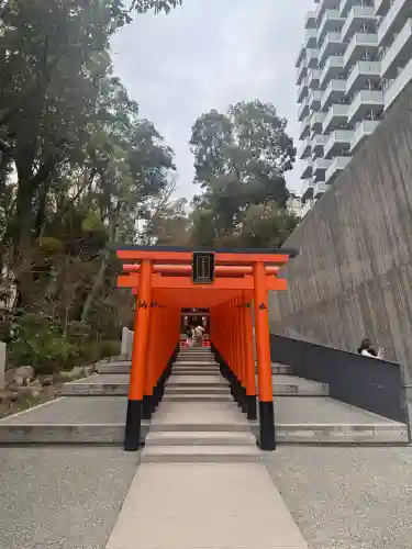 生田神社の{uncategorized: "未分類", other: "その他", undefined: "問題あり", building: "その他建物", grave: "お墓", sacred_gate: "鳥居", guardian: "狛犬", statue: "像", buddha: "仏像", history: "歴史", nature: "自然", garden: "庭園", animal: "動物", pagoda: "塔", temizu: "手水舎", mountain_gate: "山門・神門", sanctuary: "本殿・本堂", subordinate: "末社・摂社", art: "芸術", scenery: "景色", jizo: "地蔵", ema: "絵馬", goshuin: "御朱印", omikuji: "おみくじ", items: "授与品その他", amulet: "お守り", goshuincho: "御朱印帳", eats: "食事", festival: "お祭り", votive_dance: "神楽", shichigosan: "七五三参", wedding: "結婚式", experience: "体験その他", initially: "初詣", around: "周辺", anti_infection: "感染症対策"}
