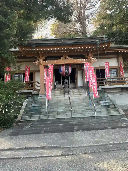 早川観音の{uncategorized: "未分類", other: "その他", undefined: "問題あり", building: "その他建物", grave: "お墓", sacred_gate: "鳥居", guardian: "狛犬", statue: "像", buddha: "仏像", history: "歴史", nature: "自然", garden: "庭園", animal: "動物", pagoda: "塔", temizu: "手水舎", mountain_gate: "山門・神門", sanctuary: "本殿・本堂", subordinate: "末社・摂社", art: "芸術", scenery: "景色", jizo: "地蔵", ema: "絵馬", goshuin: "御朱印", omikuji: "おみくじ", items: "授与品その他", amulet: "お守り", goshuincho: "御朱印帳", eats: "食事", festival: "お祭り", votive_dance: "神楽", shichigosan: "七五三参", wedding: "結婚式", experience: "体験その他", initially: "初詣", around: "周辺", anti_infection: "感染症対策"}