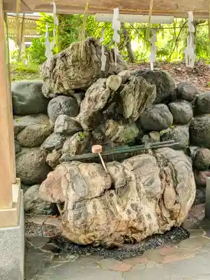 白山比咩神社の{uncategorized: "未分類", other: "その他", undefined: "問題あり", building: "その他建物", grave: "お墓", sacred_gate: "鳥居", guardian: "狛犬", statue: "像", buddha: "仏像", history: "歴史", nature: "自然", garden: "庭園", animal: "動物", pagoda: "塔", temizu: "手水舎", mountain_gate: "山門・神門", sanctuary: "本殿・本堂", subordinate: "末社・摂社", art: "芸術", scenery: "景色", jizo: "地蔵", ema: "絵馬", goshuin: "御朱印", omikuji: "おみくじ", items: "授与品その他", amulet: "お守り", goshuincho: "御朱印帳", eats: "食事", festival: "お祭り", votive_dance: "神楽", shichigosan: "七五三参", wedding: "結婚式", experience: "体験その他", initially: "初詣", around: "周辺", anti_infection: "感染症対策"}