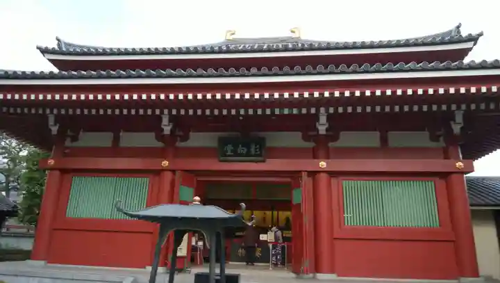 浅草寺の山門・神門