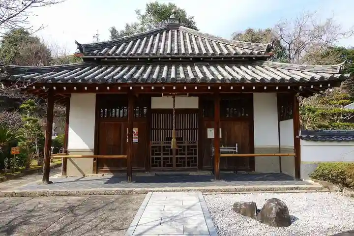 放光寺の本殿・本堂