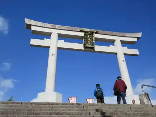 長岡天満宮の鳥居