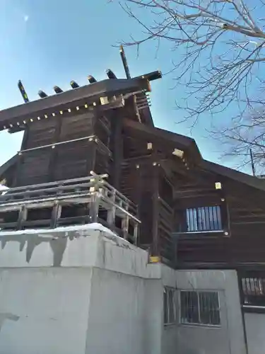 札幌諏訪神社の本殿・本堂