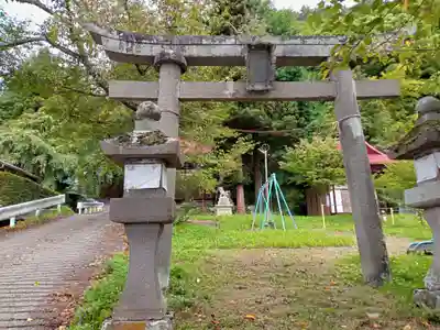 戸澤神社の鳥居