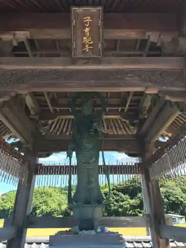 種間寺の仏像