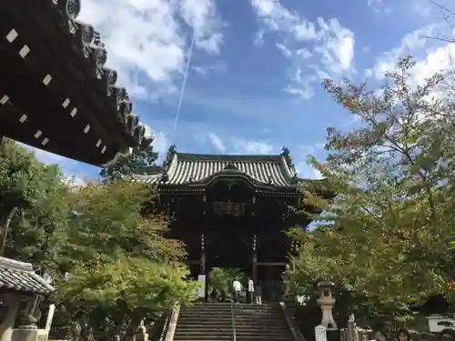粉河寺の山門・神門