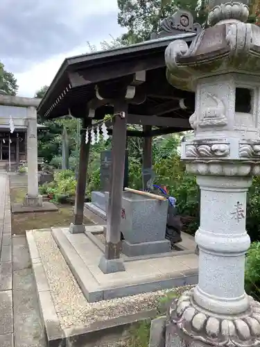 稲荷神社の手水舎