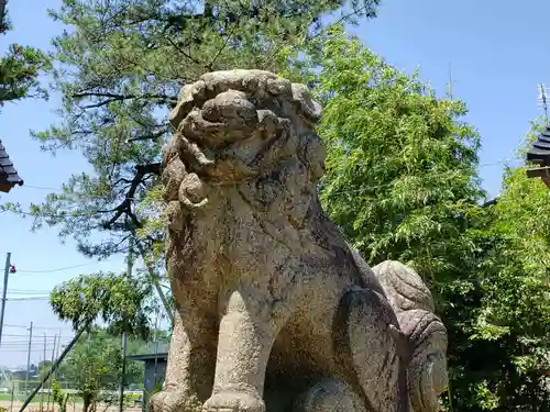 本保神社の狛犬