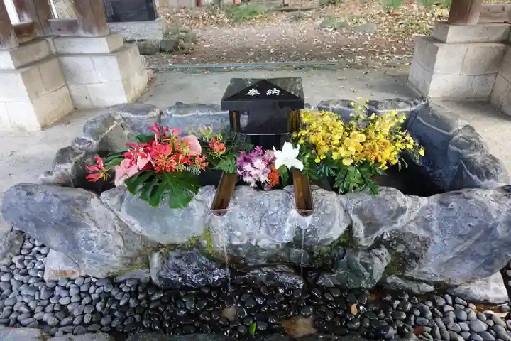 滋賀県護国神社の手水舎
