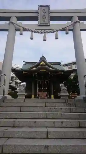 円行八幡宮の鳥居