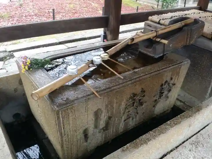 真正極楽寺(真如堂)の手水舎