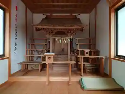 白山社の本殿・本堂