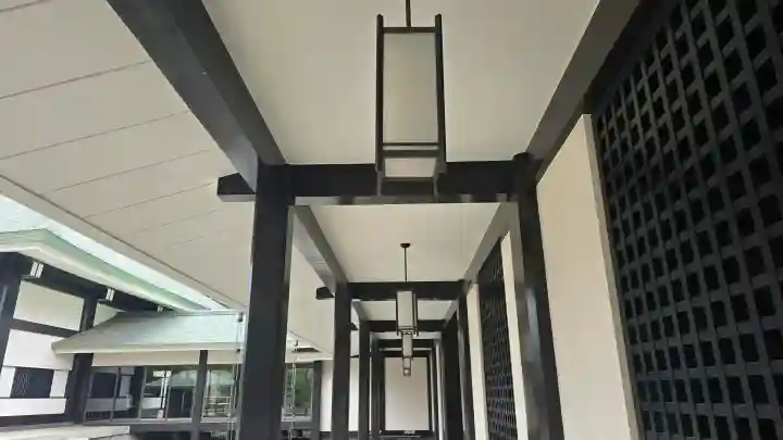 満願寺の{uncategorized: "未分類", other: "その他", undefined: "問題あり", building: "その他建物", grave: "お墓", sacred_gate: "鳥居", guardian: "狛犬", statue: "像", buddha: "仏像", history: "歴史", nature: "自然", garden: "庭園", animal: "動物", pagoda: "塔", temizu: "手水舎", mountain_gate: "山門・神門", sanctuary: "本殿・本堂", subordinate: "末社・摂社", art: "芸術", scenery: "景色", jizo: "地蔵", ema: "絵馬", goshuin: "御朱印", omikuji: "おみくじ", items: "授与品その他", amulet: "お守り", goshuincho: "御朱印帳", eats: "食事", festival: "お祭り", votive_dance: "神楽", shichigosan: "七五三参", wedding: "結婚式", experience: "体験その他", initially: "初詣", around: "周辺", anti_infection: "感染症対策"}