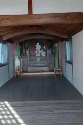 日間賀神社の本殿・本堂