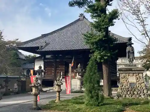 蓮花院の本殿