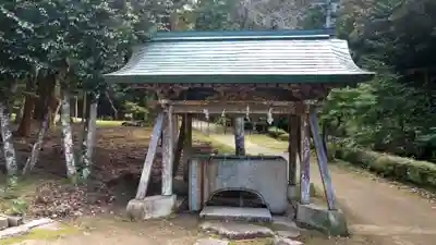 鳥取東照宮（旧樗谿神社）の手水舎