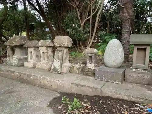 中里八坂神社の末社