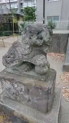 大鷲神社の狛犬