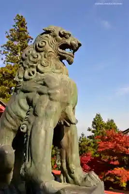 武蔵御嶽神社の狛犬
