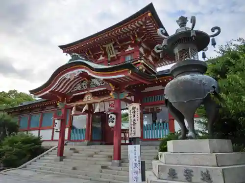 防府天満宮の山門