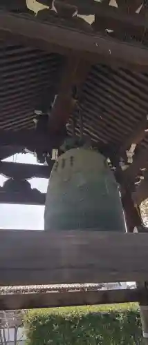 百萬遍知恩寺の{uncategorized: "未分類", other: "その他", undefined: "問題あり", building: "その他建物", grave: "お墓", sacred_gate: "鳥居", guardian: "狛犬", statue: "像", buddha: "仏像", history: "歴史", nature: "自然", garden: "庭園", animal: "動物", pagoda: "塔", temizu: "手水舎", mountain_gate: "山門・神門", sanctuary: "本殿・本堂", subordinate: "末社・摂社", art: "芸術", scenery: "景色", jizo: "地蔵", ema: "絵馬", goshuin: "御朱印", omikuji: "おみくじ", items: "授与品その他", amulet: "お守り", goshuincho: "御朱印帳", eats: "食事", festival: "お祭り", votive_dance: "神楽", shichigosan: "七五三参", wedding: "結婚式", experience: "体験その他", initially: "初詣", around: "周辺", anti_infection: "感染症対策"}