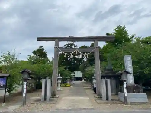 鎌数伊勢大神宮の{uncategorized: "未分類", other: "その他", undefined: "問題あり", building: "その他建物", grave: "お墓", sacred_gate: "鳥居", guardian: "狛犬", statue: "像", buddha: "仏像", history: "歴史", nature: "自然", garden: "庭園", animal: "動物", pagoda: "塔", temizu: "手水舎", mountain_gate: "山門・神門", sanctuary: "本殿・本堂", subordinate: "末社・摂社", art: "芸術", scenery: "景色", jizo: "地蔵", ema: "絵馬", goshuin: "御朱印", omikuji: "おみくじ", items: "授与品その他", amulet: "お守り", goshuincho: "御朱印帳", eats: "食事", festival: "お祭り", votive_dance: "神楽", shichigosan: "七五三参", wedding: "結婚式", experience: "体験その他", initially: "初詣", around: "周辺", anti_infection: "感染症対策"}