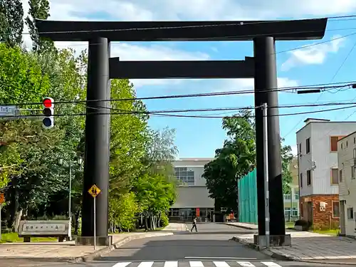 旭川神社の鳥居