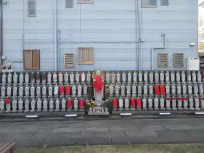 功徳院　東京別院の地蔵