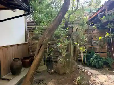 菅生神社の{uncategorized: "未分類", other: "その他", undefined: "問題あり", building: "その他建物", grave: "お墓", sacred_gate: "鳥居", guardian: "狛犬", statue: "像", buddha: "仏像", history: "歴史", nature: "自然", garden: "庭園", animal: "動物", pagoda: "塔", temizu: "手水舎", mountain_gate: "山門・神門", sanctuary: "本殿・本堂", subordinate: "末社・摂社", art: "芸術", scenery: "景色", jizo: "地蔵", ema: "絵馬", goshuin: "御朱印", omikuji: "おみくじ", items: "授与品その他", amulet: "お守り", goshuincho: "御朱印帳", eats: "食事", festival: "お祭り", votive_dance: "神楽", shichigosan: "七五三参", wedding: "結婚式", experience: "体験その他", initially: "初詣", around: "周辺", anti_infection: "感染症対策"}