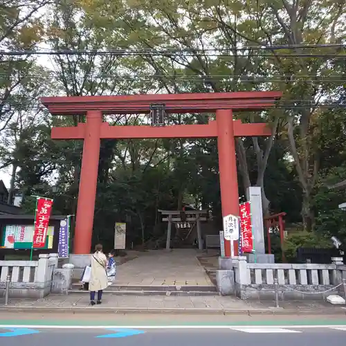 世田谷八幡宮の鳥居
