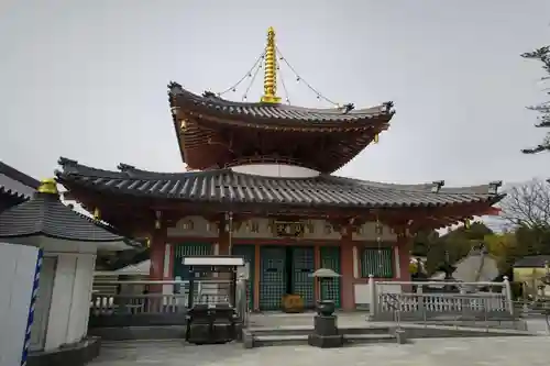 八事山 興正寺の塔