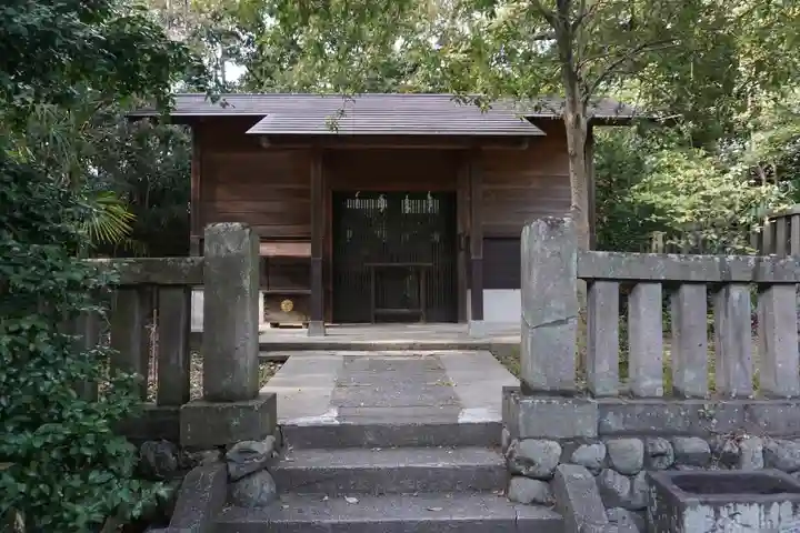 忍 諏訪神社・東照宮 の末社・摂社