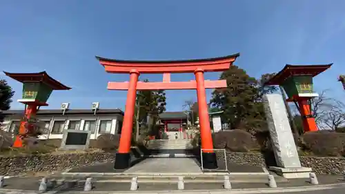 東伏見稲荷神社の鳥居