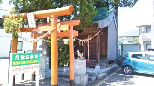 青山稲荷神社の建物その他