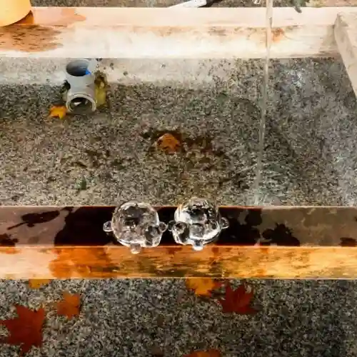 彌彦神社　(伊夜日子神社)の手水舎