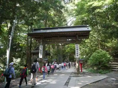 高尾山薬王院の山門