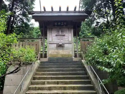 中正神社の本殿・本堂