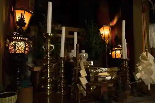 横浜御嶽神社の本殿・本堂