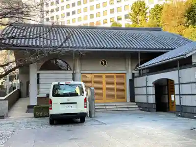 瑠璃光寺の本殿・本堂
