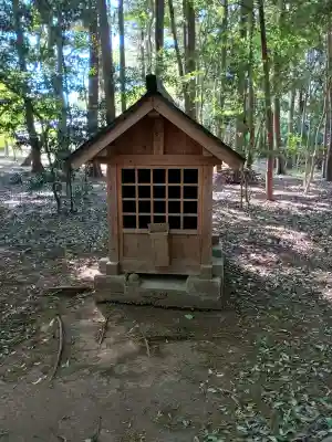 香取神社の{uncategorized: "未分類", other: "その他", undefined: "問題あり", building: "その他建物", grave: "お墓", sacred_gate: "鳥居", guardian: "狛犬", statue: "像", buddha: "仏像", history: "歴史", nature: "自然", garden: "庭園", animal: "動物", pagoda: "塔", temizu: "手水舎", mountain_gate: "山門・神門", sanctuary: "本殿・本堂", subordinate: "末社・摂社", art: "芸術", scenery: "景色", jizo: "地蔵", ema: "絵馬", goshuin: "御朱印", omikuji: "おみくじ", items: "授与品その他", amulet: "お守り", goshuincho: "御朱印帳", eats: "食事", festival: "お祭り", votive_dance: "神楽", shichigosan: "七五三参", wedding: "結婚式", experience: "体験その他", initially: "初詣", around: "周辺", anti_infection: "感染症対策"}