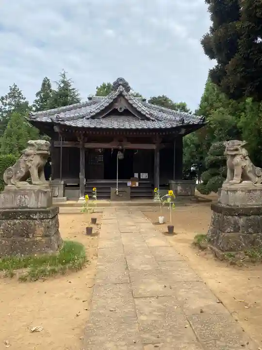 伏木香取神社の本殿・本堂