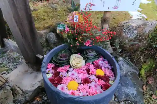 三春大神宮の手水