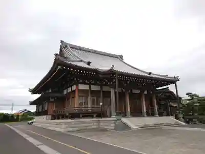 玉泉寺の本殿・本堂